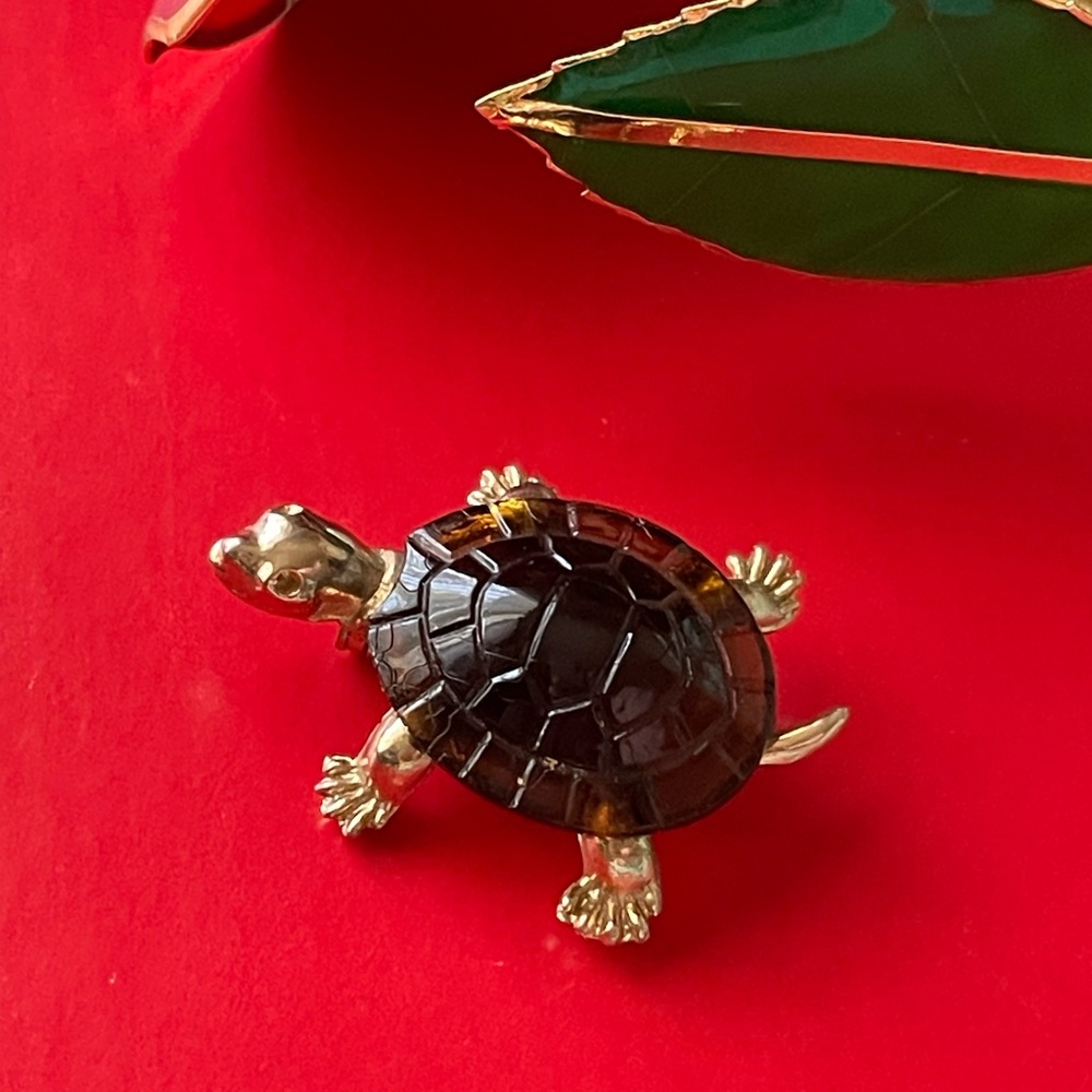 VINTAGE Brooch,Gold and Brown Turtle Brooch - Picture 3 of 8